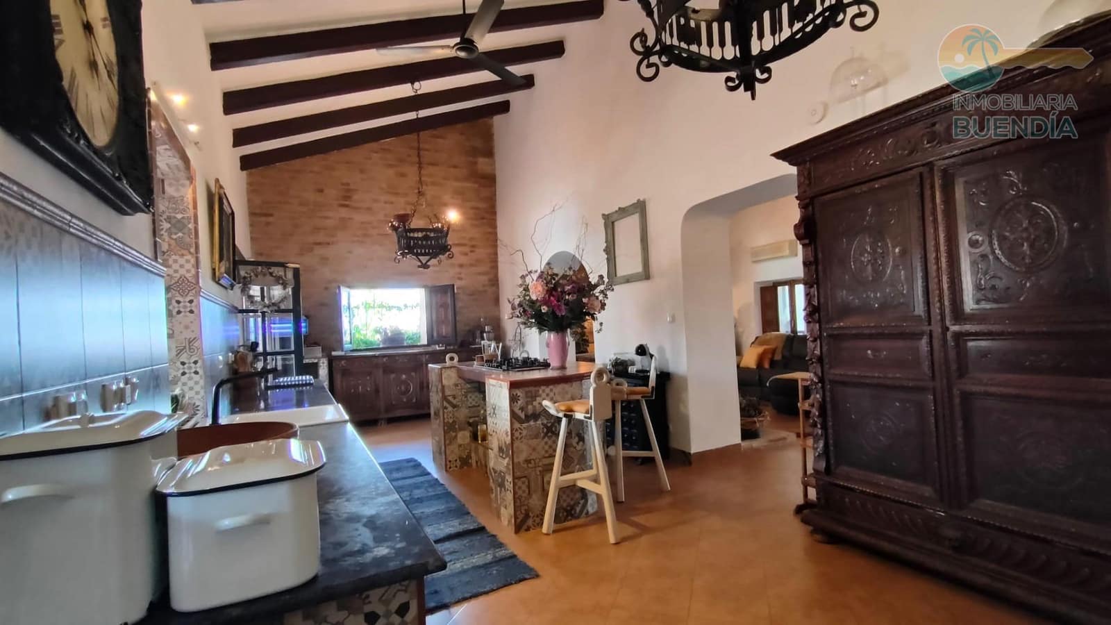 6 soveværelse Finca/Landehus til salg i Los Canovas med swimmingpool - € 495.000 (Ref: 8363160)