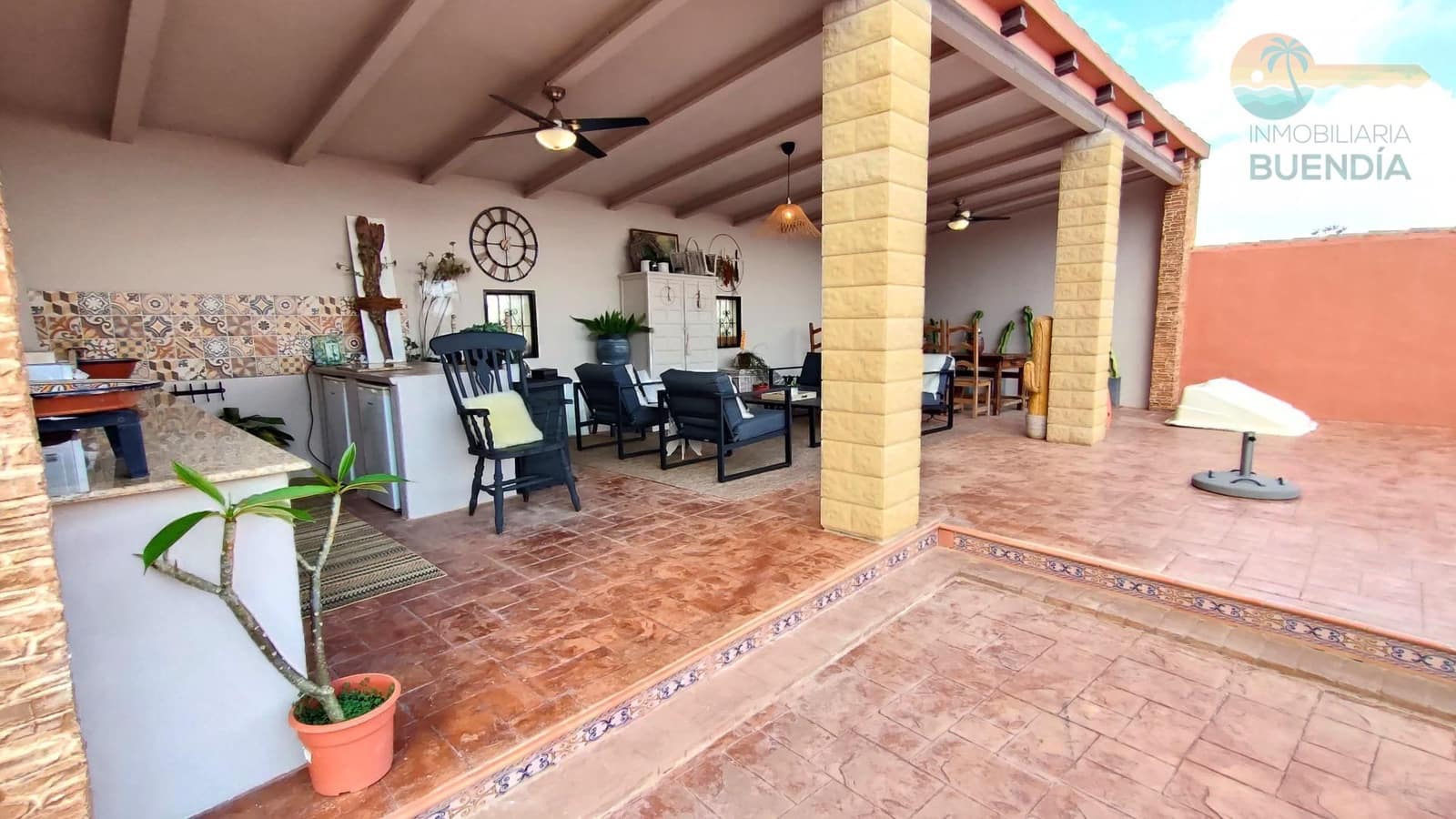 6 soveværelse Finca/Landehus til salg i Los Canovas med swimmingpool - € 495.000 (Ref: 8363160)