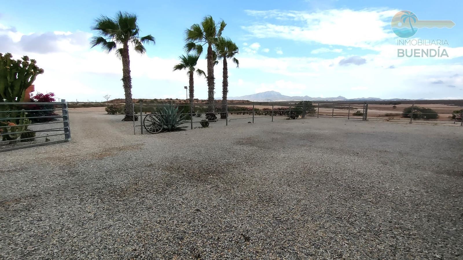 6 soveværelse Finca/Landehus til salg i Los Canovas med swimmingpool - € 495.000 (Ref: 8363160)