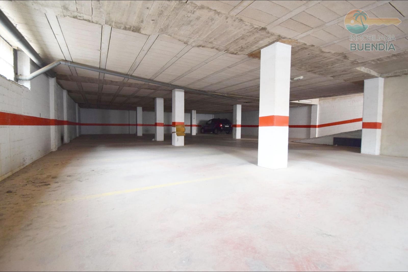 Garage te koop in Puerto de Mazarron - € 86.000 (Ref: 8445971)