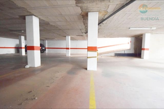 Garage te koop in Puerto de Mazarron, Mazarrón - € 86.000 (Ref: 8445971)