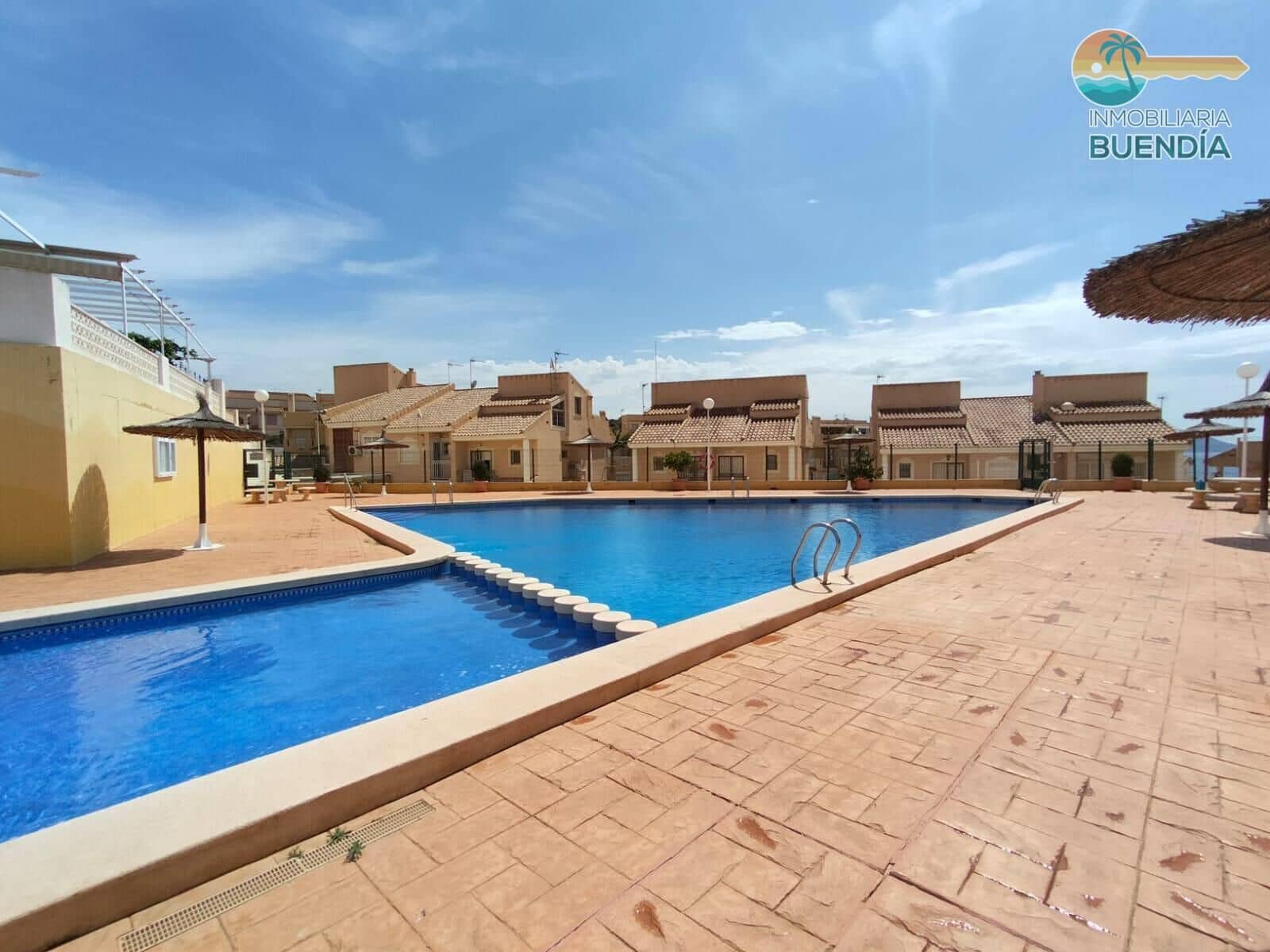 4 sypialnia Apartament na sprzedaż w Puerto de Mazarron z basenem - 320 000 € (Ref: 8456934)