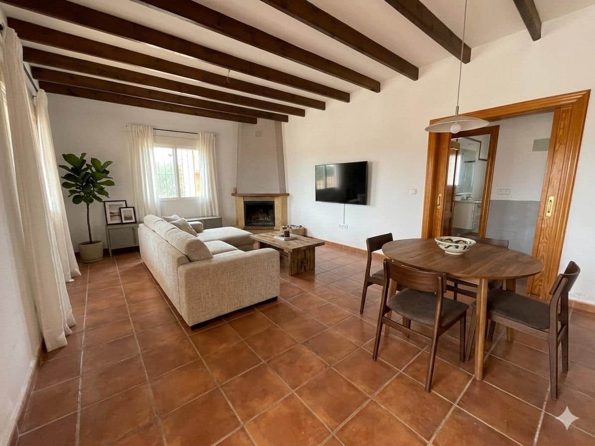 4 soveværelse Finca/Landehus til salg i Fuente Alamo de Murcia med swimmingpool garage - € 250.000 (Ref: 8511797)