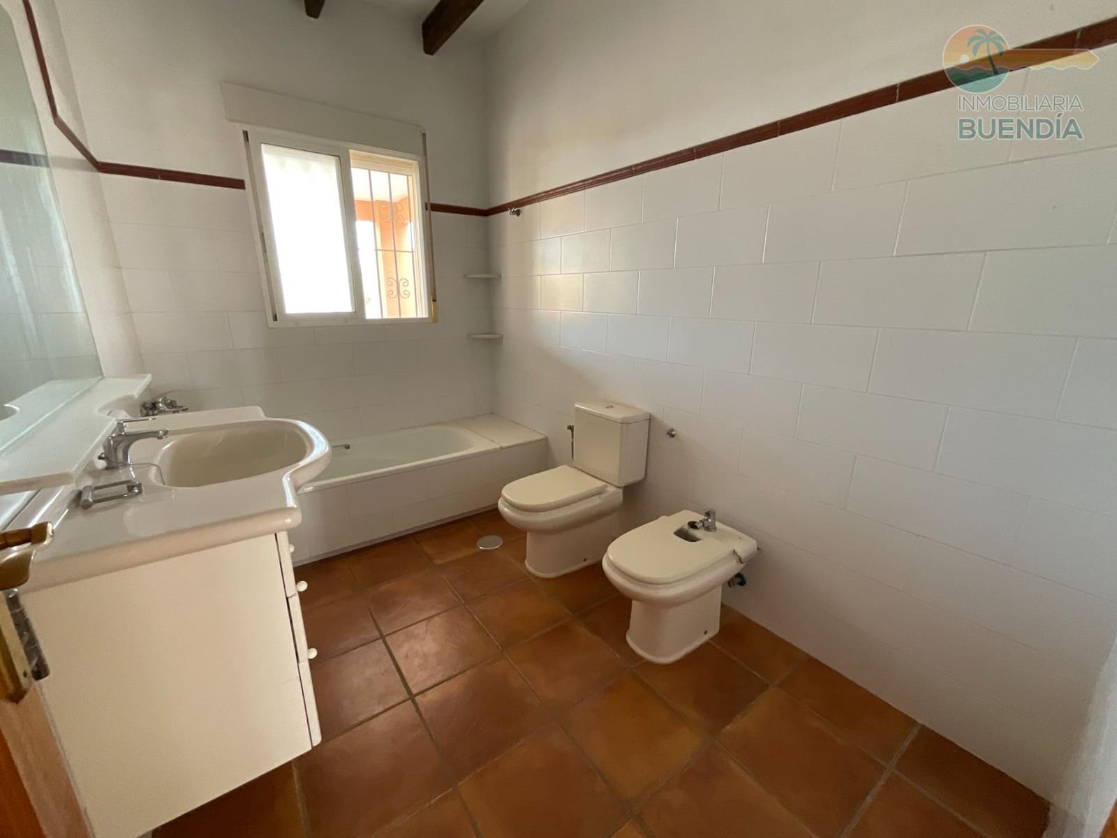 4 soveværelse Finca/Landehus til salg i Fuente Alamo de Murcia med swimmingpool garage - € 250.000 (Ref: 8511797)