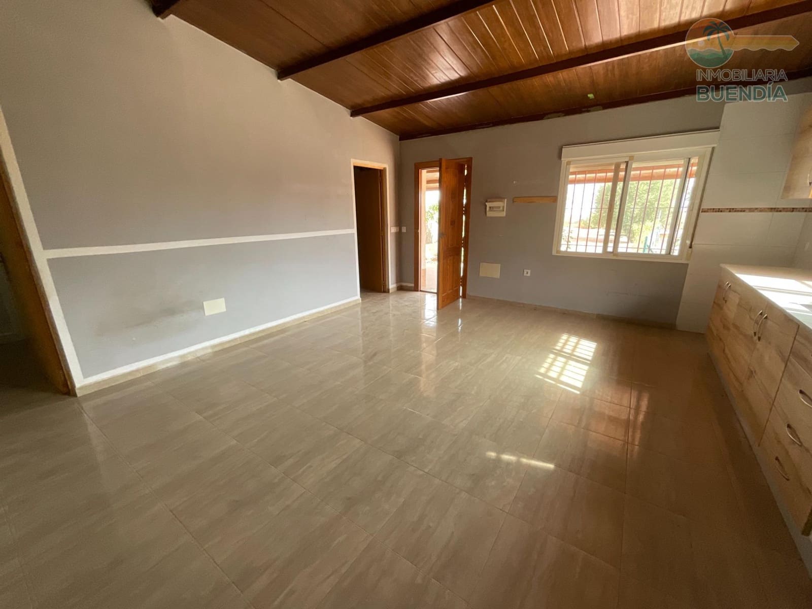 4 soveværelse Finca/Landehus til salg i Fuente Alamo de Murcia med swimmingpool garage - € 250.000 (Ref: 8511797)