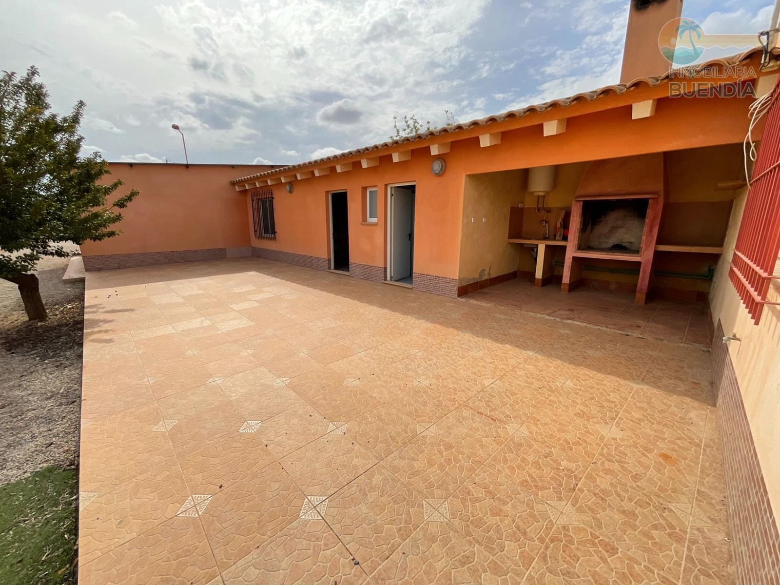 4 soveværelse Finca/Landehus til salg i Fuente Alamo de Murcia med swimmingpool garage - € 250.000 (Ref: 8511797)