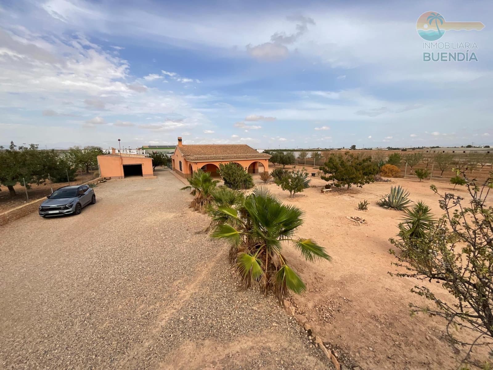 4 soveværelse Finca/Landehus til salg i Fuente Alamo de Murcia med swimmingpool garage - € 250.000 (Ref: 8511797)