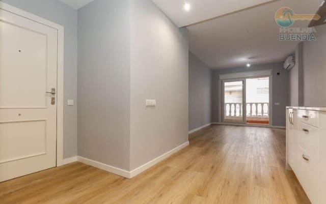 2 Zimmer Apartment zu verkaufen in La Mata, Torrevieja - 175.000 € (Ref: 8645181)