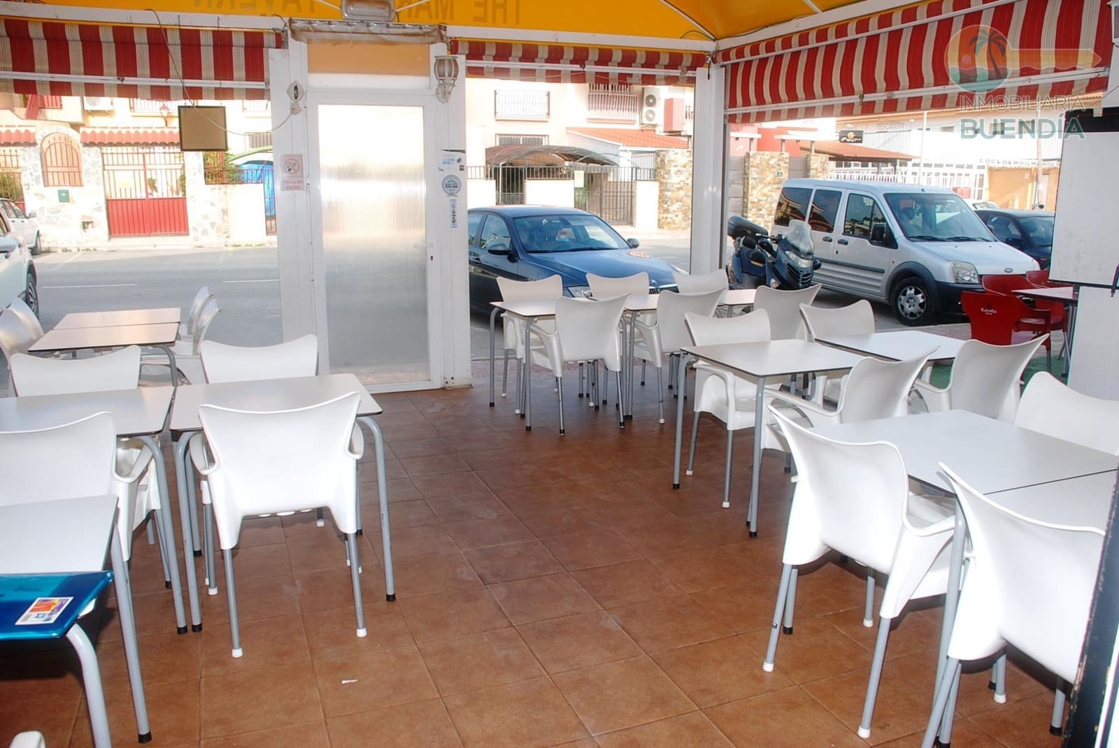 Commerciale in vendita in Puerto de Mazarron - 215.000 € (Rif: 8666539)