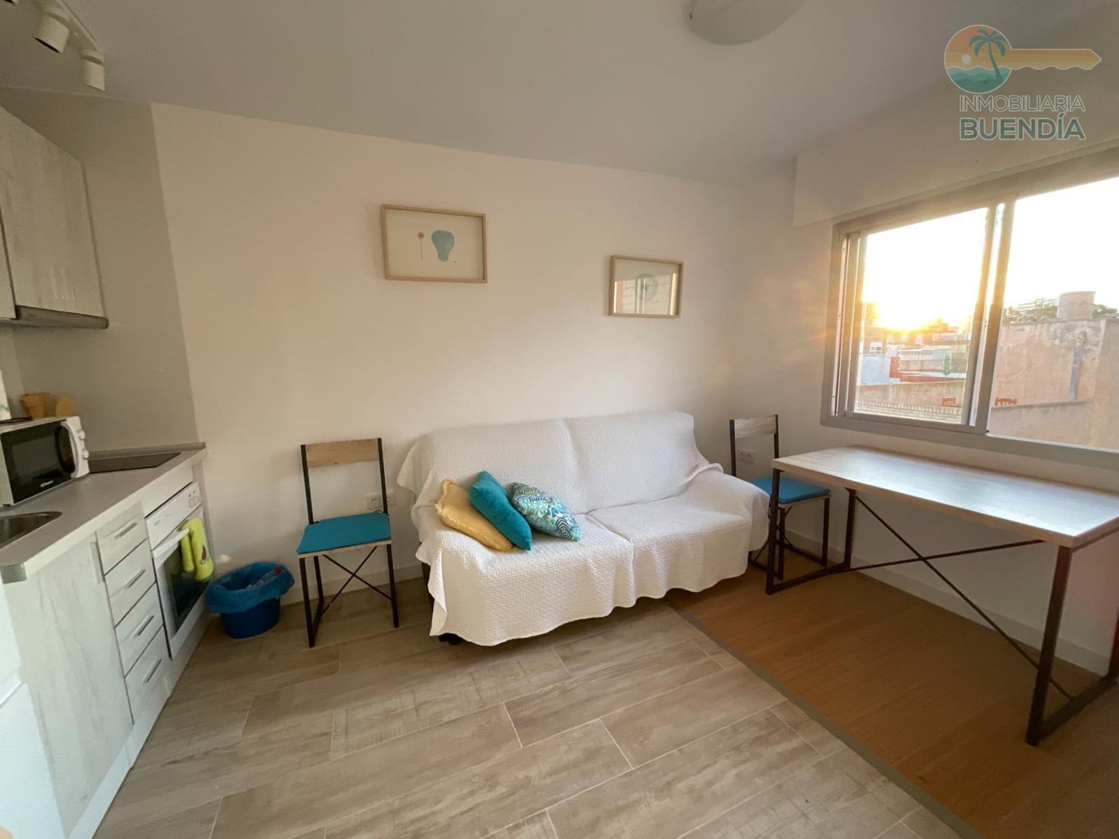 2 bedroom Apartment for sale in Puerto de Mazarron - € 94,900 (Ref: 8792652)