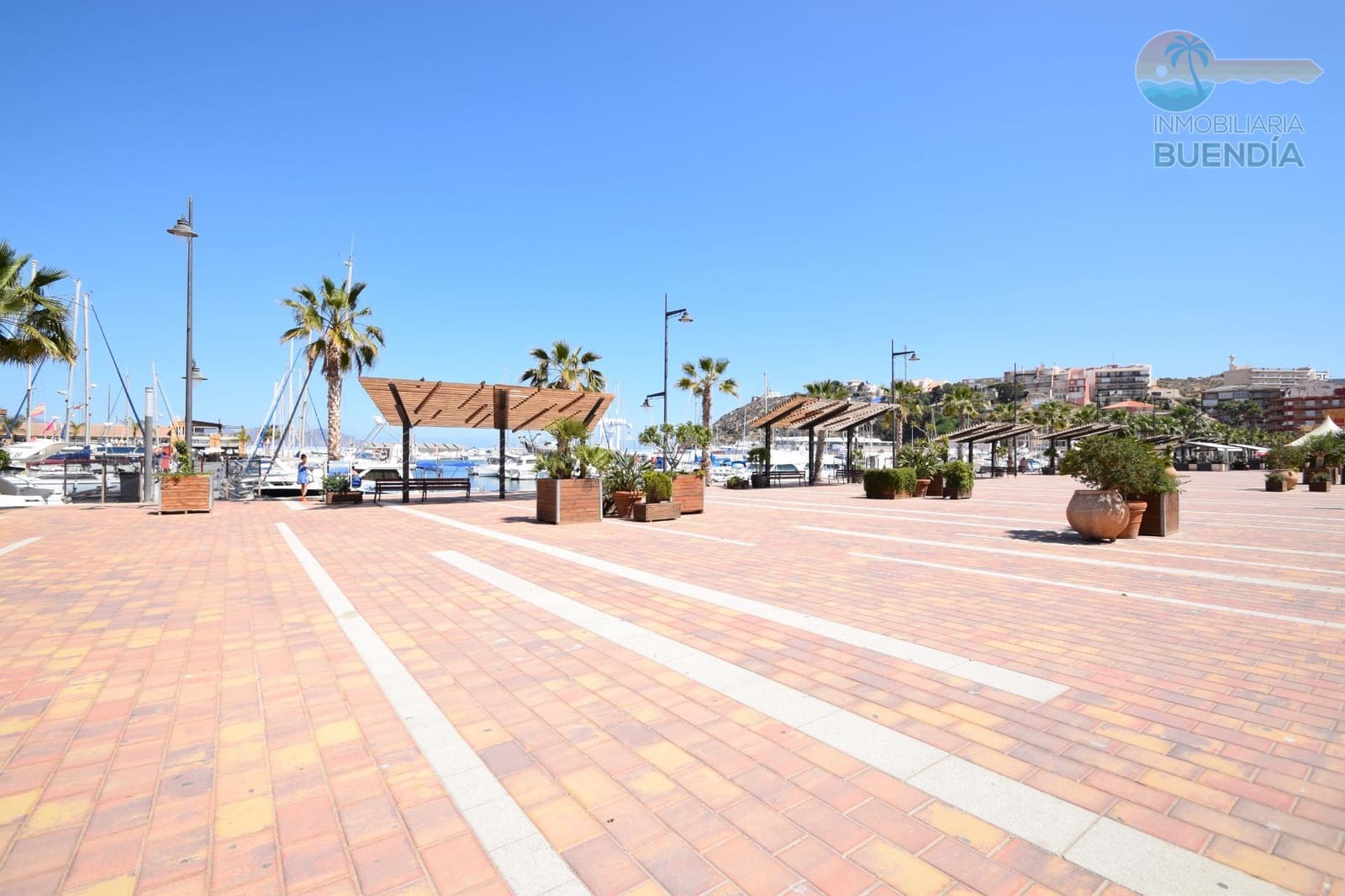 2 bedroom Apartment for sale in Puerto de Mazarron - € 94,900 (Ref: 8792652)