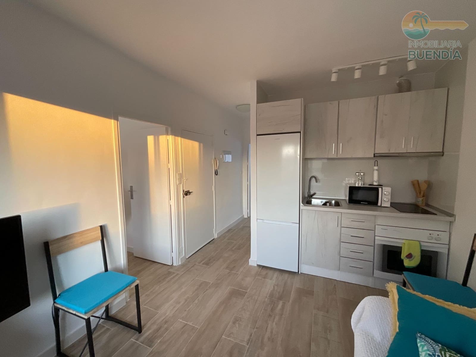 2 bedroom Apartment for sale in Puerto de Mazarron - € 94,900 (Ref: 8792652)