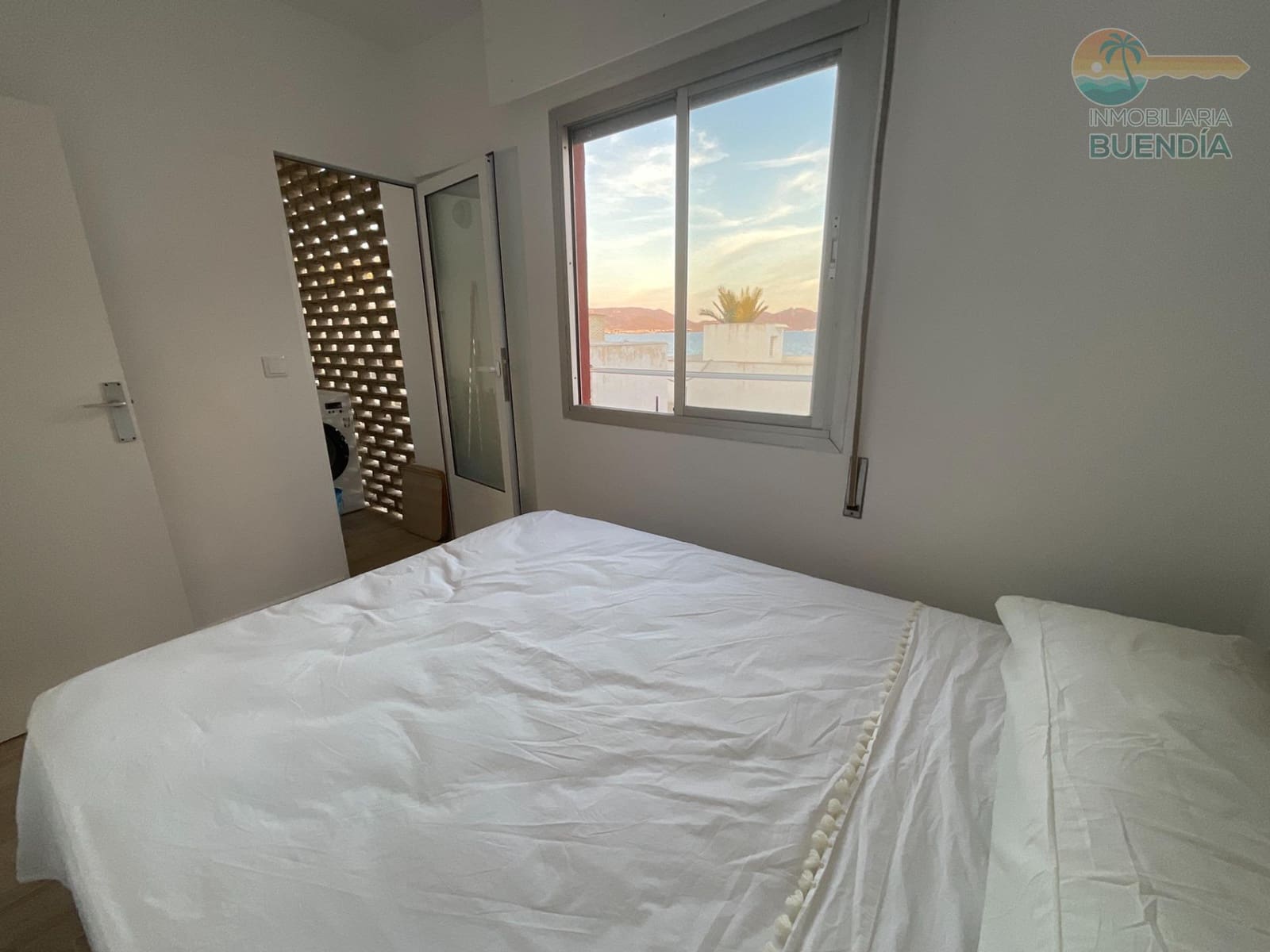2 bedroom Apartment for sale in Puerto de Mazarron - € 94,900 (Ref: 8792652)
