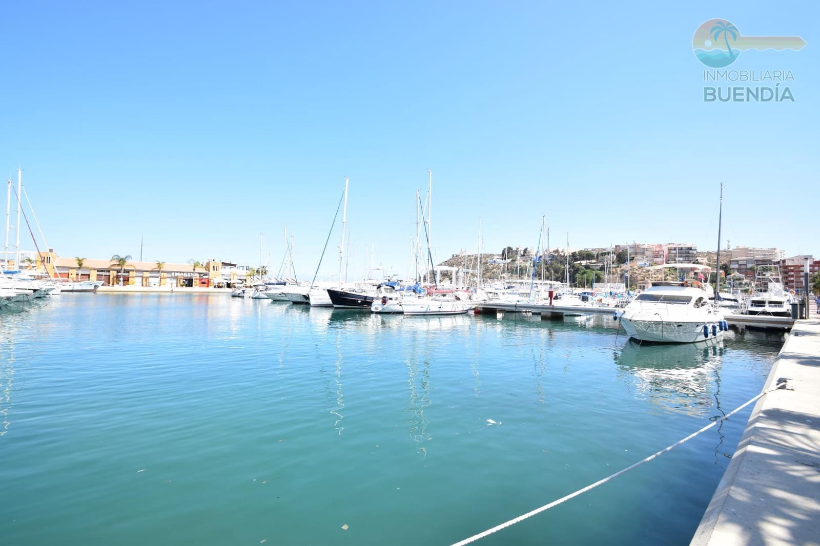 2 bedroom Apartment for sale in Puerto de Mazarron - € 94,900 (Ref: 8792652)