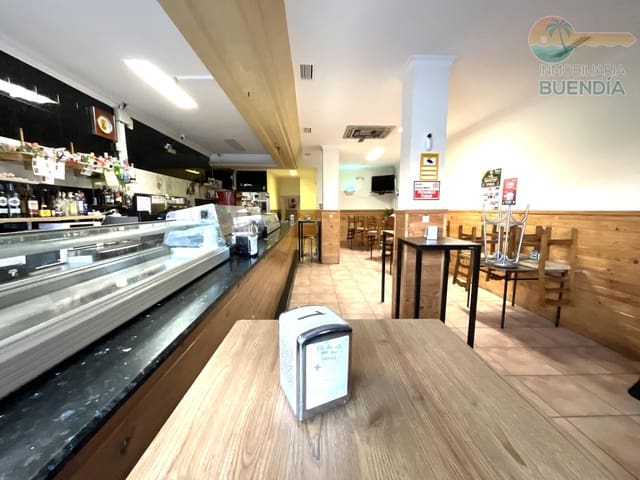 Commercieel te koop in Mazarrón - € 390.000 (Ref: 8825265)