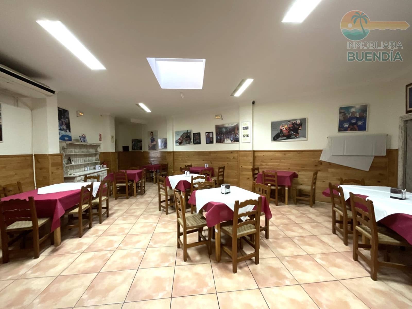 Kommersiell til salgs i Mazarron - € 390 000 (Ref: 8825265)