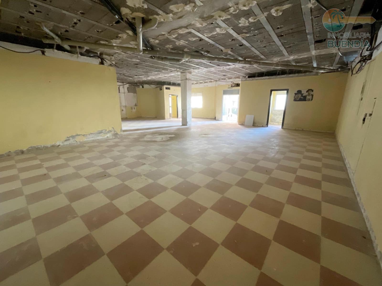 Komercyjne na sprzedaż w Puerto de Mazarron - 85 000 € (Ref: 8879793)