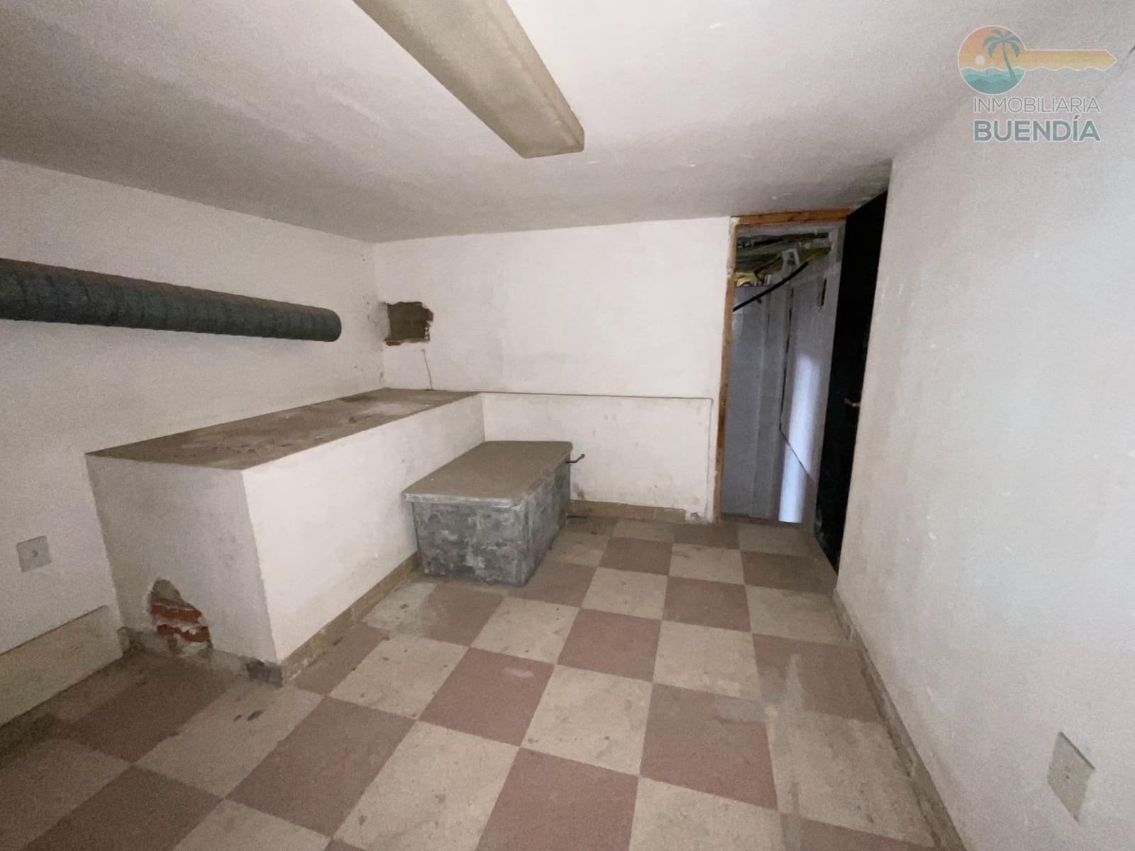 Komercyjne na sprzedaż w Puerto de Mazarron - 85 000 € (Ref: 8879793)