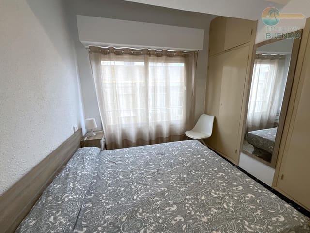 Piso de 3 habitaciones en Puerto de Mazarron, Mazarrón en venta con garaje - 210.000 € (Ref: 8911296)