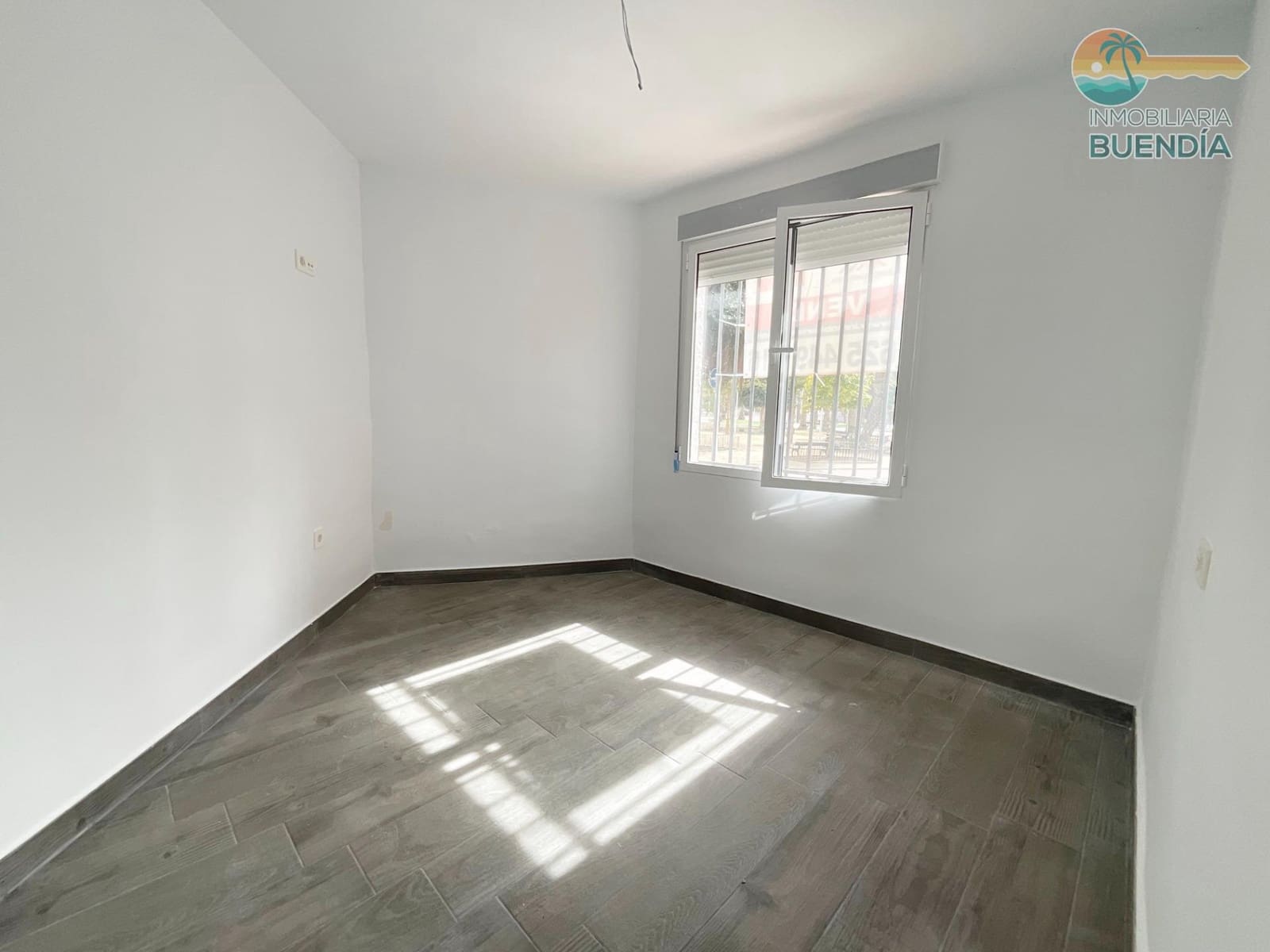 2 bedroom Apartment for sale in Puerto de Mazarron - € 98,990 (Ref: 8916104)