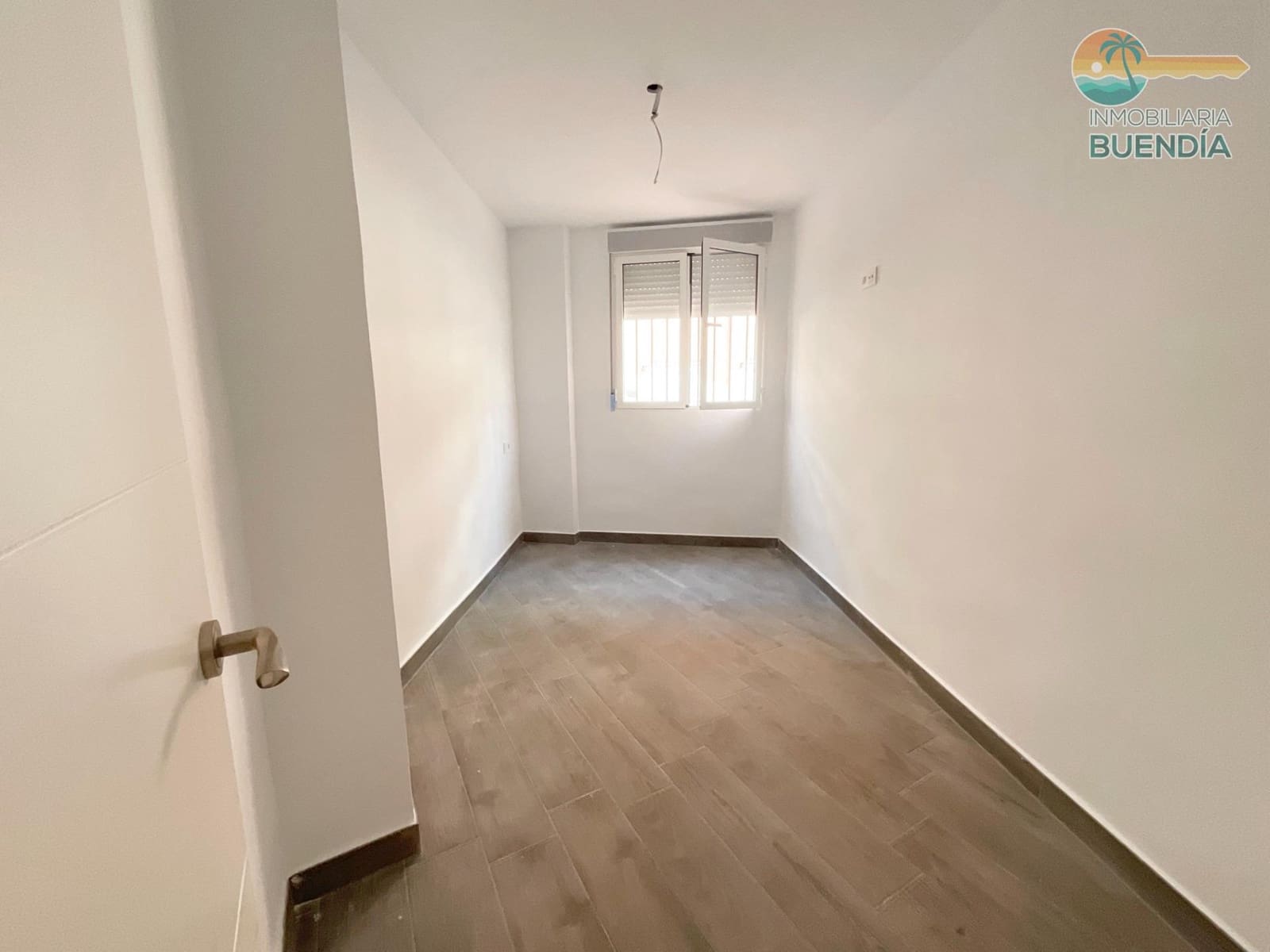 2 bedroom Apartment for sale in Puerto de Mazarron - € 98,990 (Ref: 8916104)