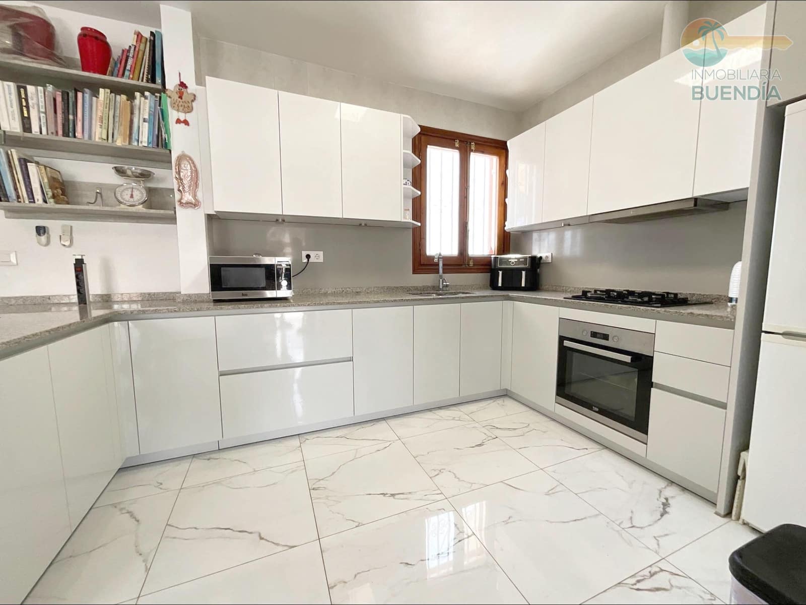 4 slaapkamer Villa te koop in Bolnuevo met zwembad - € 399.000 (Ref: 9042381)