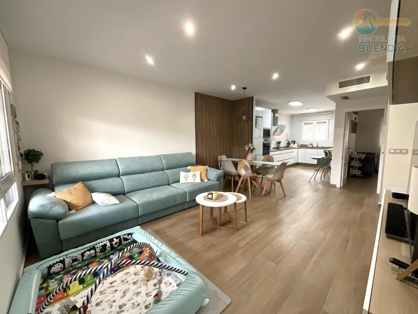 4 soverom Leilighet til salgs i Puerto de Mazarron med garasje - € 239 000 (Ref: 9057676)