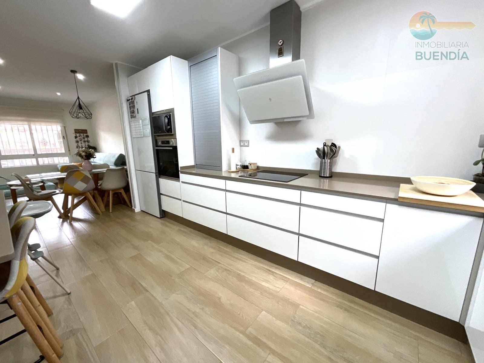 4 soverom Leilighet til salgs i Puerto de Mazarron med garasje - € 239 000 (Ref: 9057676)