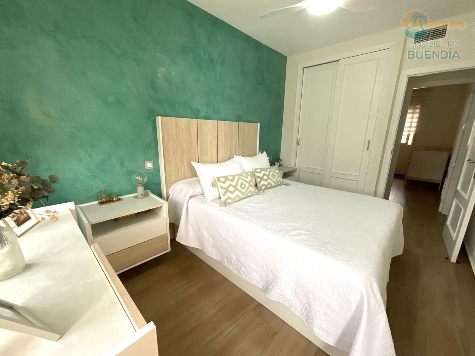 4 soverom Leilighet til salgs i Puerto de Mazarron med garasje - € 239 000 (Ref: 9057676)