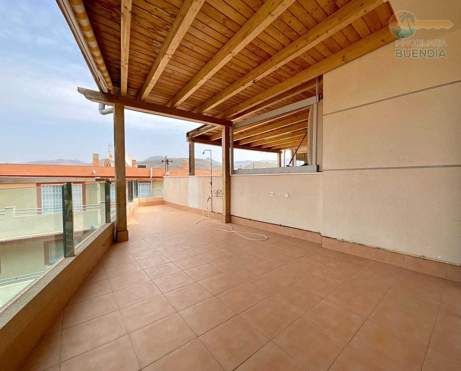 4 slaapkamer Appartement te koop in Perin - € 279.000 (Ref: 9065298)