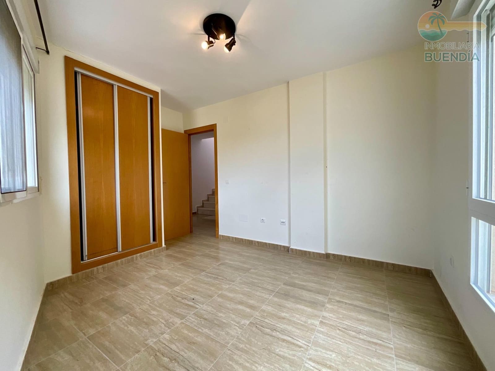 4 slaapkamer Appartement te koop in Perin - € 279.000 (Ref: 9065298)