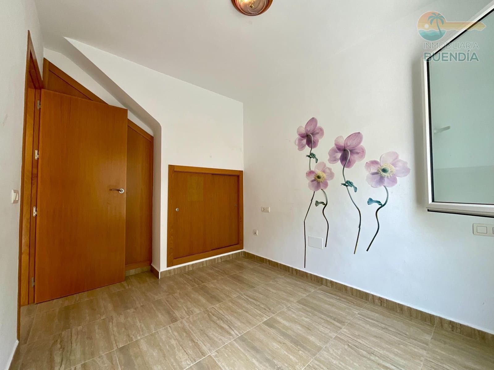 4 slaapkamer Appartement te koop in Perin - € 279.000 (Ref: 9065298)