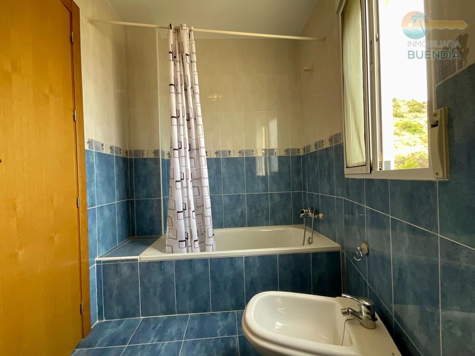 4 slaapkamer Appartement te koop in Perin - € 279.000 (Ref: 9065298)