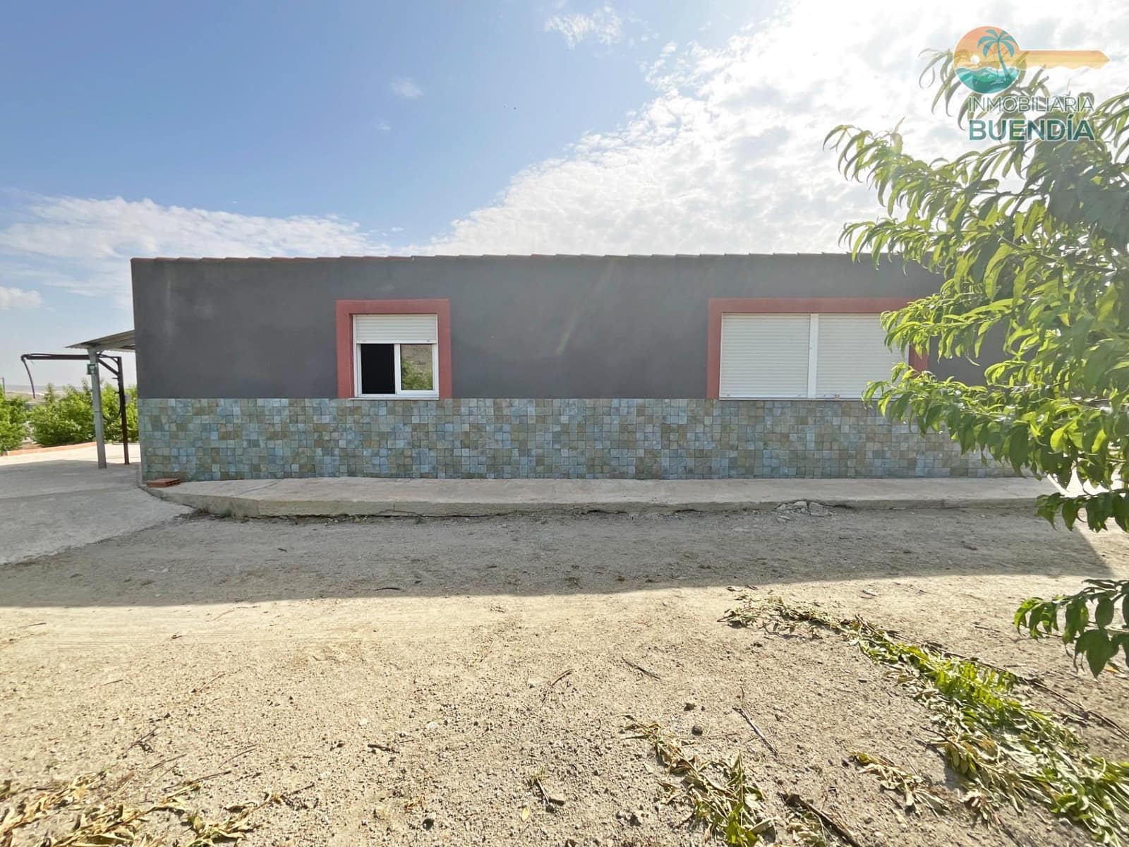 Teren niezagospodarowany na sprzedaż w Leiva - 195 000 € (Ref: 9073498)