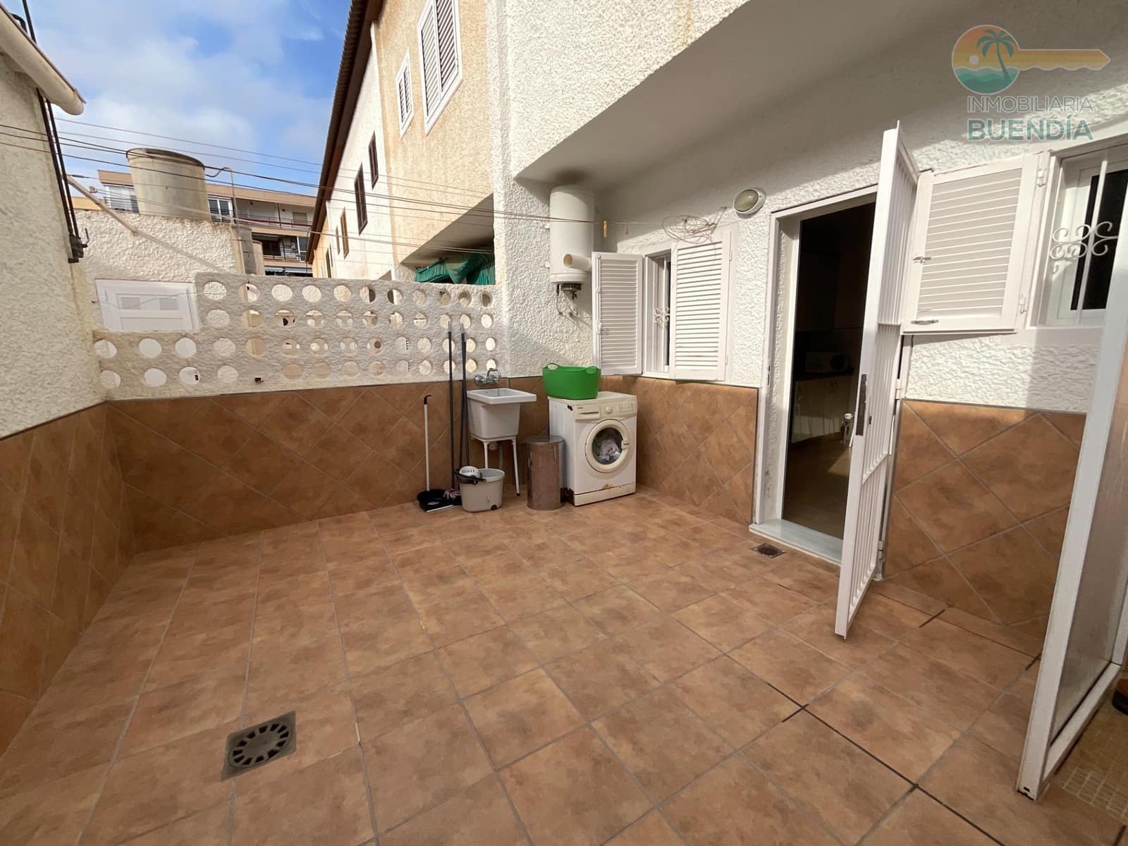 3 soverom Leilighet til salgs i Puerto de Mazarron med svømmebasseng - € 231 000 (Ref: 9126834)