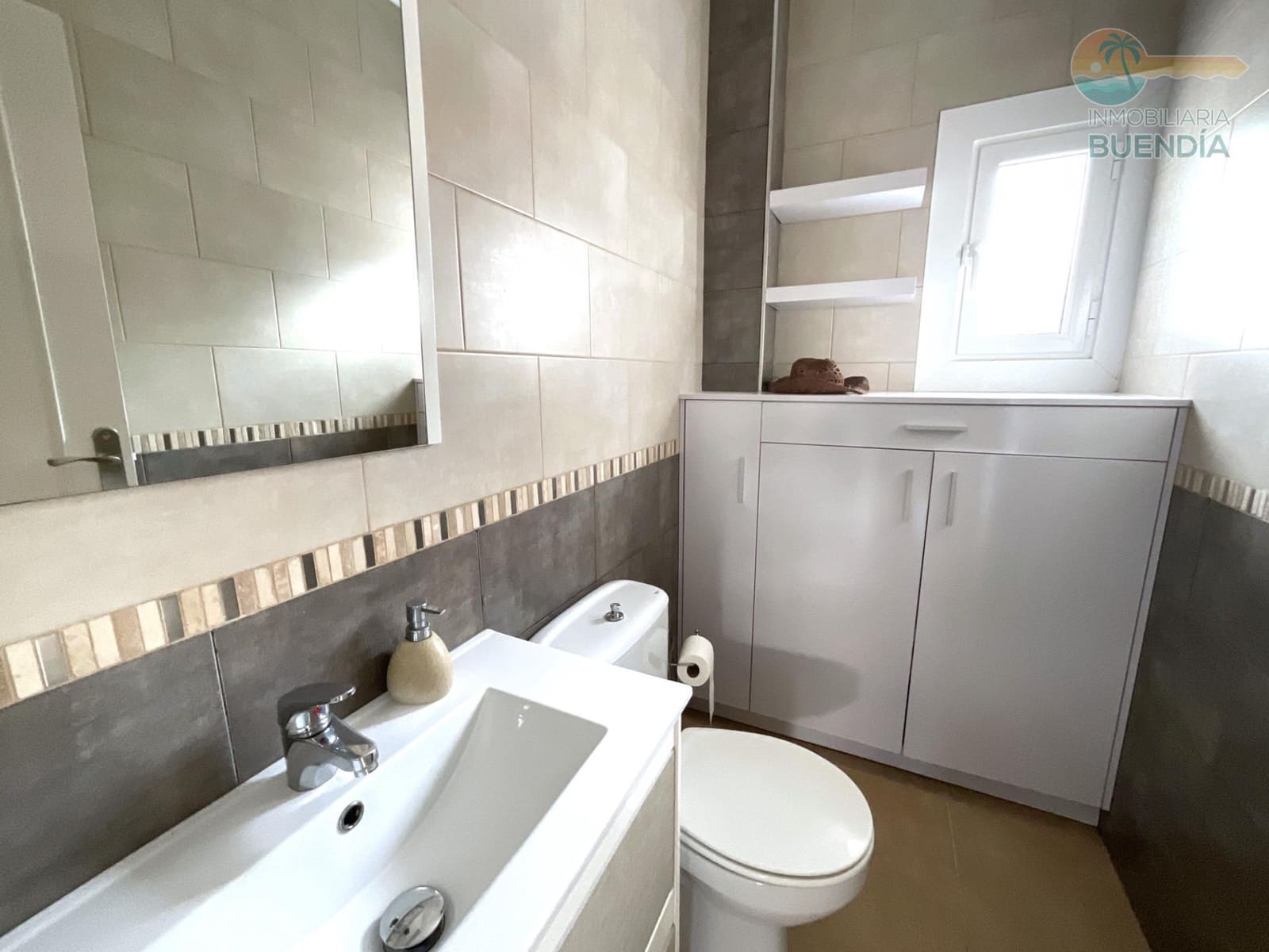 3 soverom Leilighet til salgs i Puerto de Mazarron med svømmebasseng - € 231 000 (Ref: 9126834)