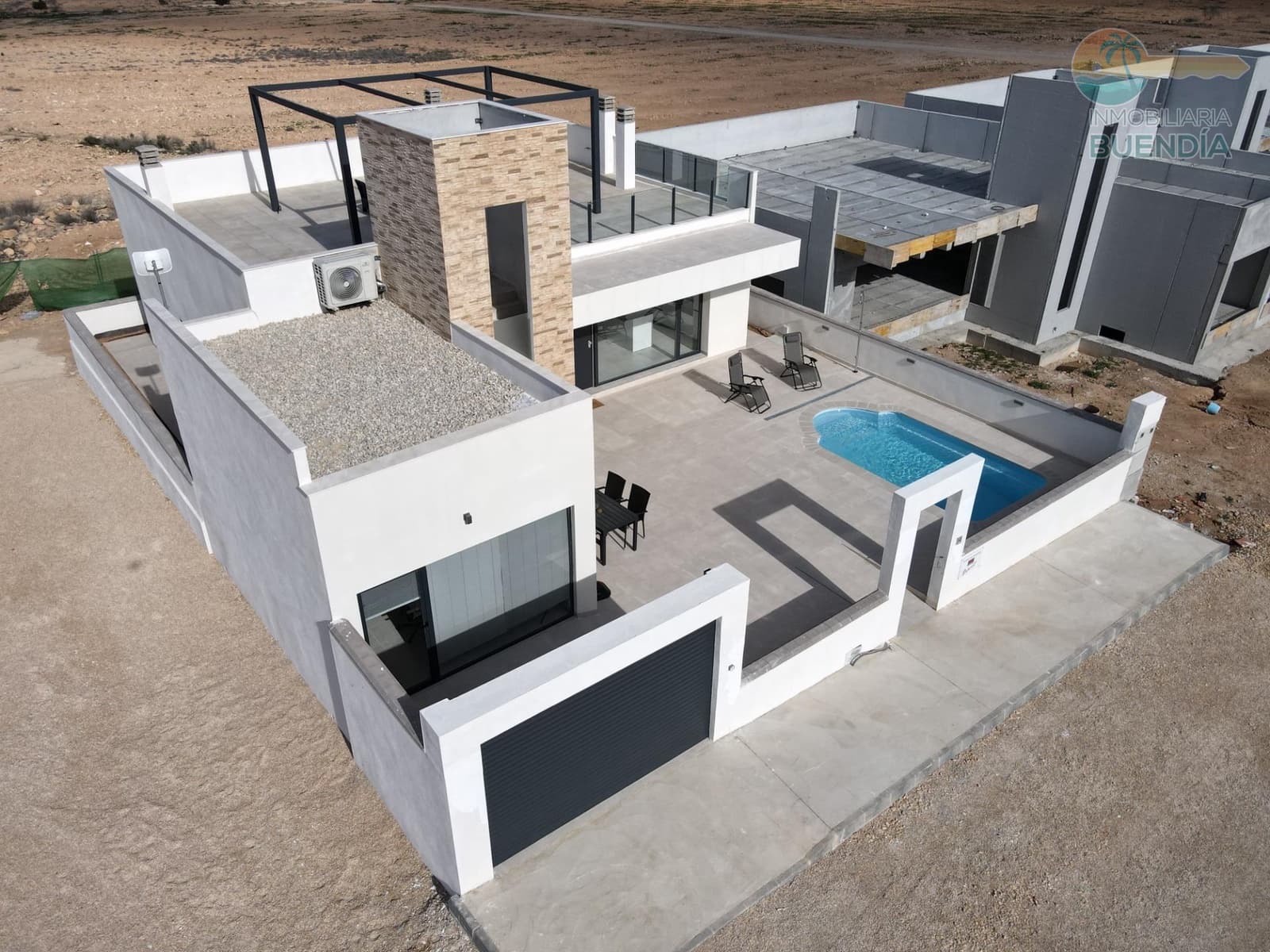 3 sypialnia Willa na sprzedaż w La Pinilla z basenem garażem - 379 845 € (Ref: 9132491)