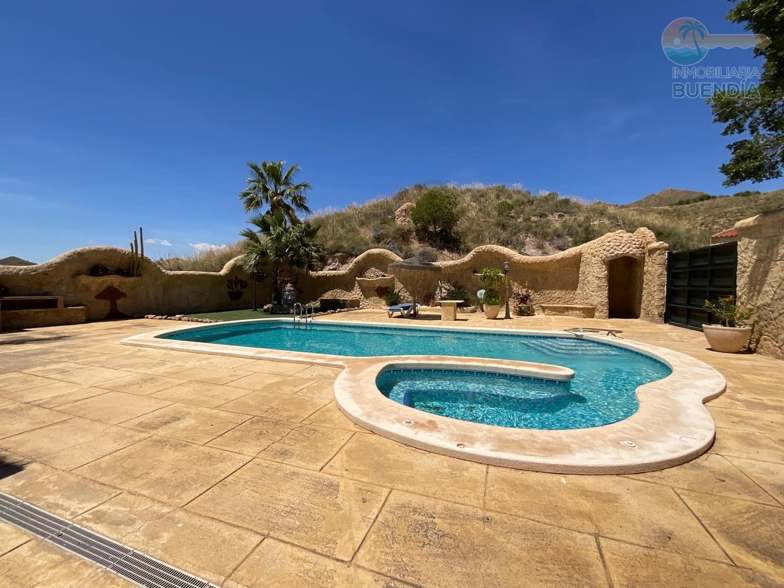 5 soveværelse Finca/Landehus til salg i Puerto de Mazarron med swimmingpool - € 365.000 (Ref: 9197799)
