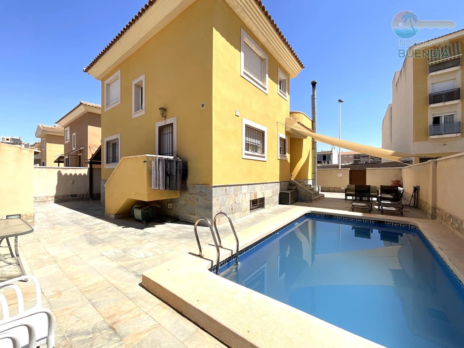 4 bedroom Villa for sale in Puerto de Mazarron with pool - € 370,000 (Ref: 9206542)