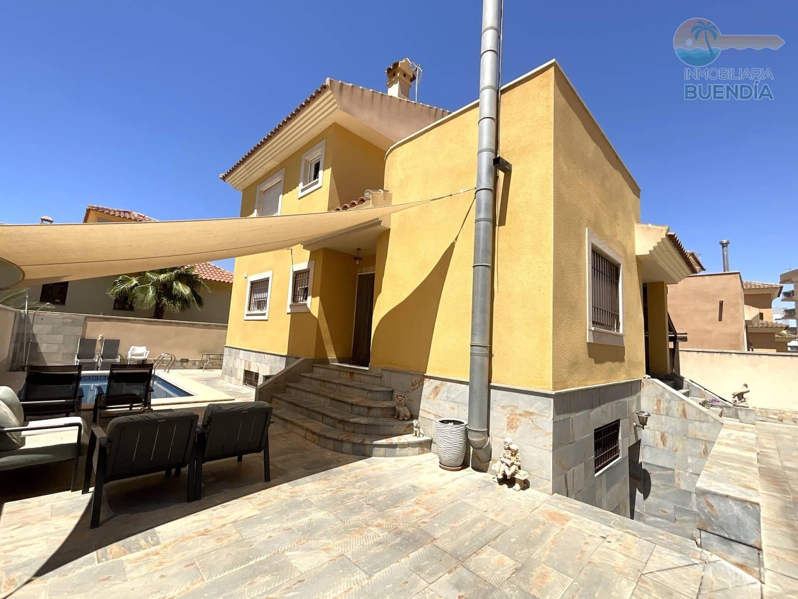 4 bedroom Villa for sale in Puerto de Mazarron with pool - € 370,000 (Ref: 9206542)