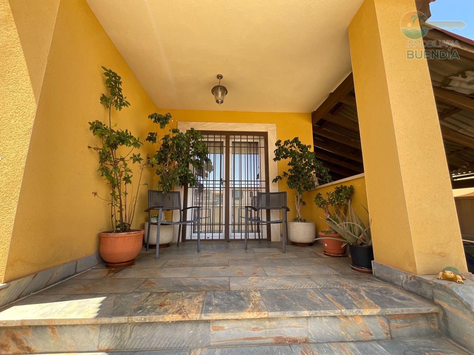 4 bedroom Villa for sale in Puerto de Mazarron with pool - € 370,000 (Ref: 9206542)