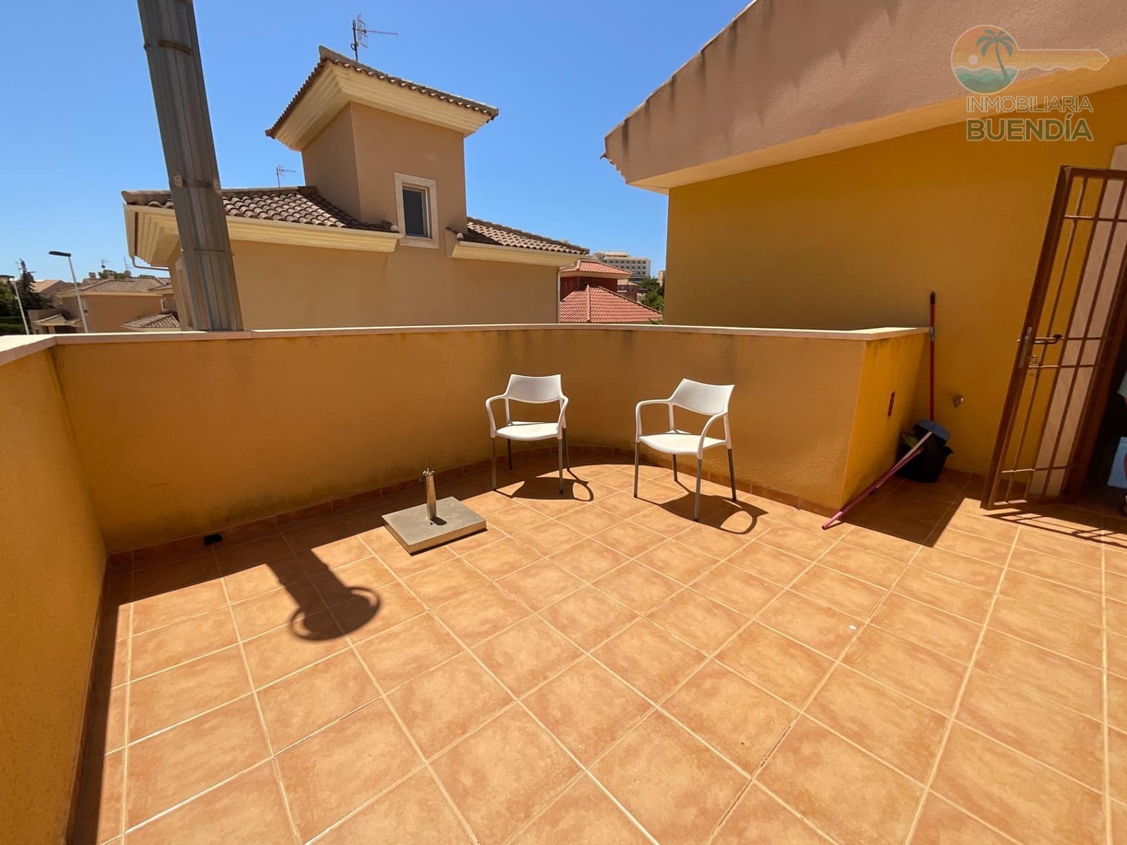 4 bedroom Villa for sale in Puerto de Mazarron with pool - € 370,000 (Ref: 9206542)