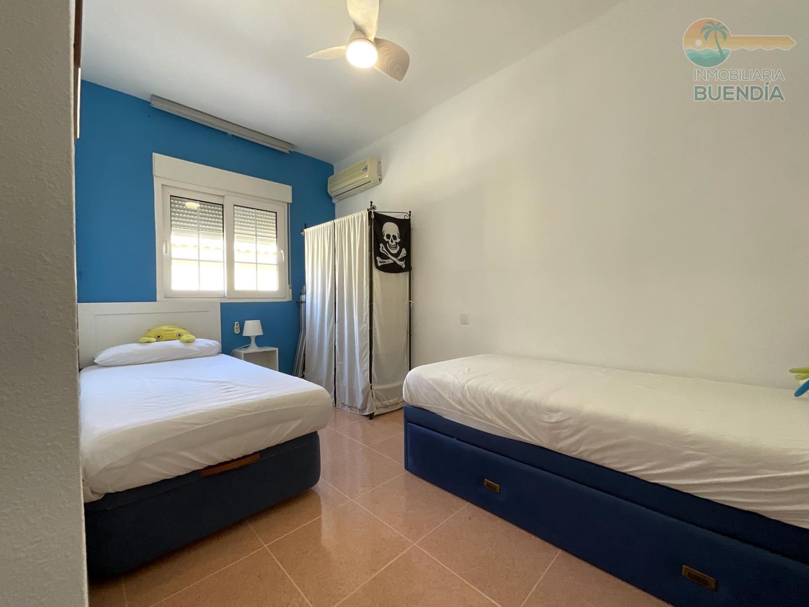 3 soveværelse Lejlighed til salg i Isla Plana med swimmingpool - € 245.000 (Ref: 9206545)