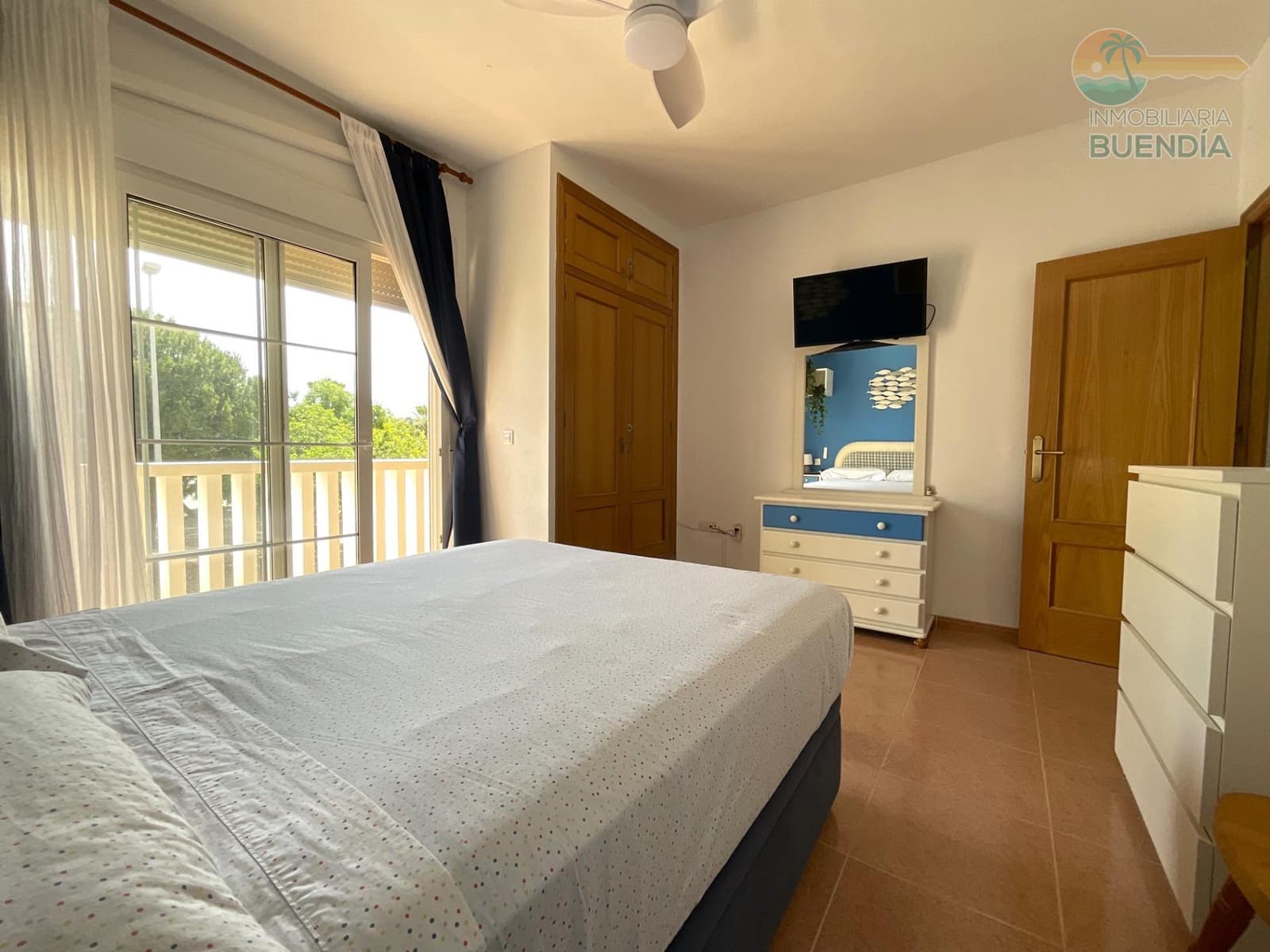 3 soveværelse Lejlighed til salg i Isla Plana med swimmingpool - € 245.000 (Ref: 9206545)