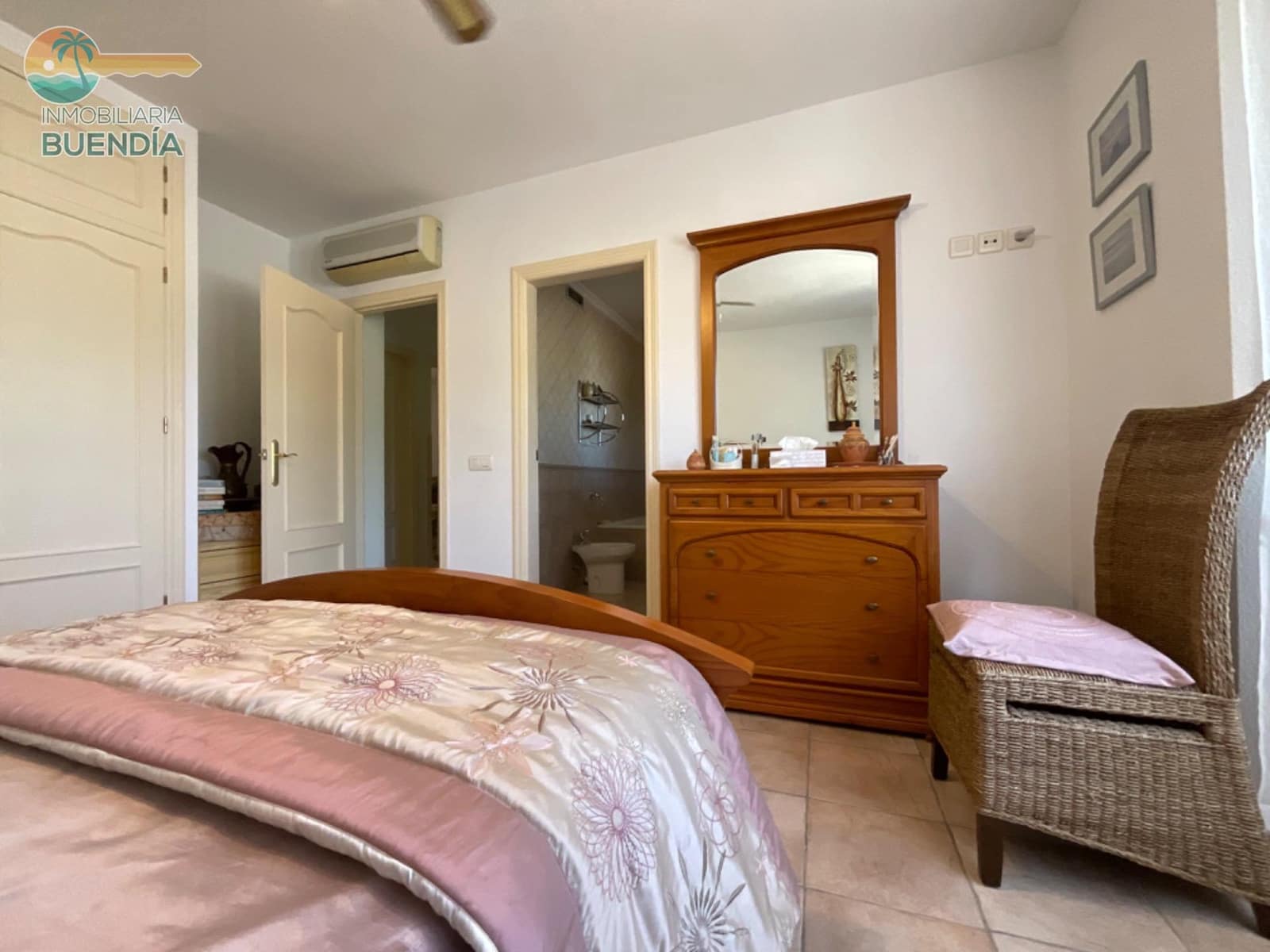 5 sovrum Villa till salu i Leiva med pool garage - 535 000 € (Ref: 9206550)