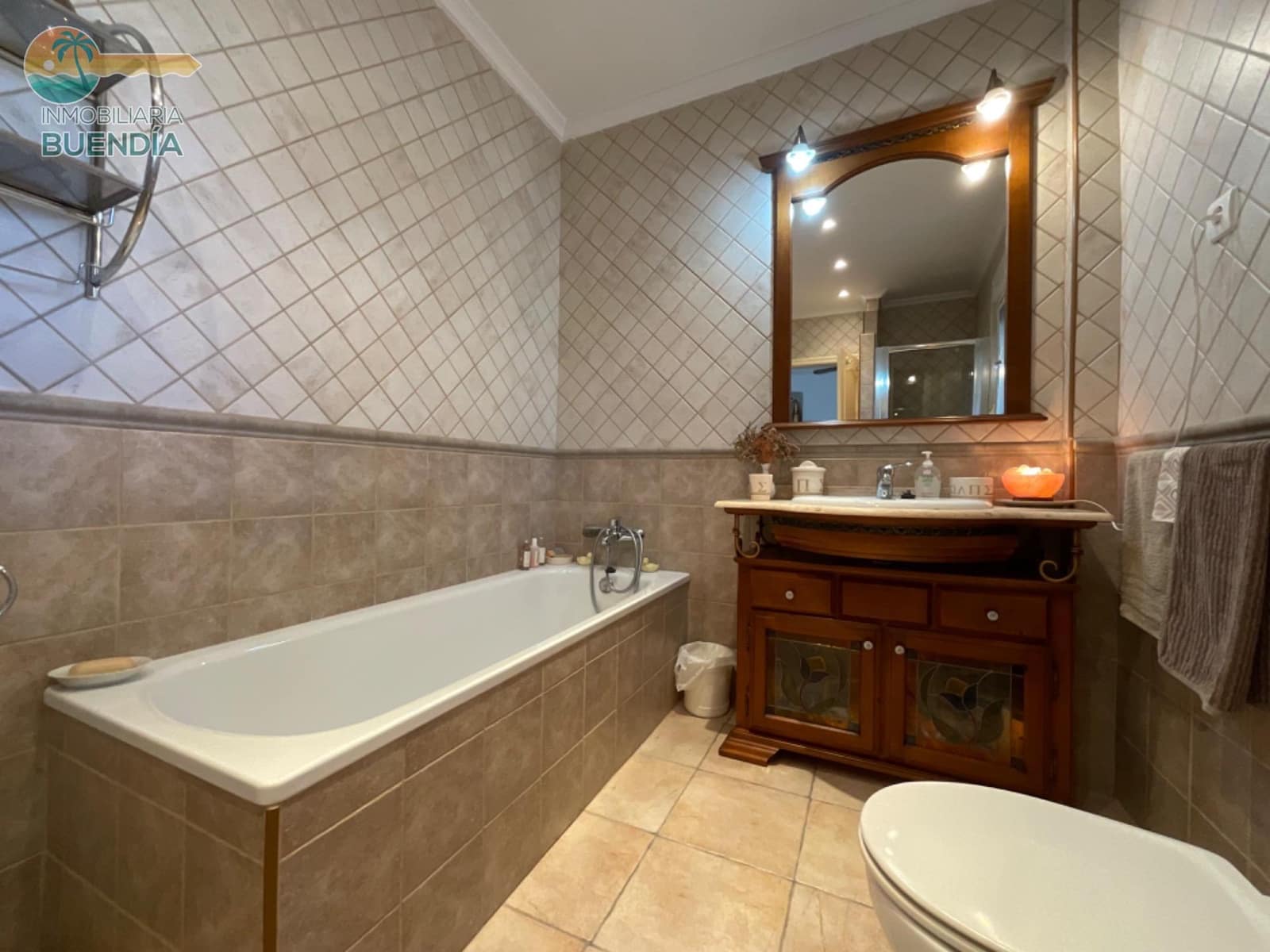 5 sovrum Villa till salu i Leiva med pool garage - 535 000 € (Ref: 9206550)