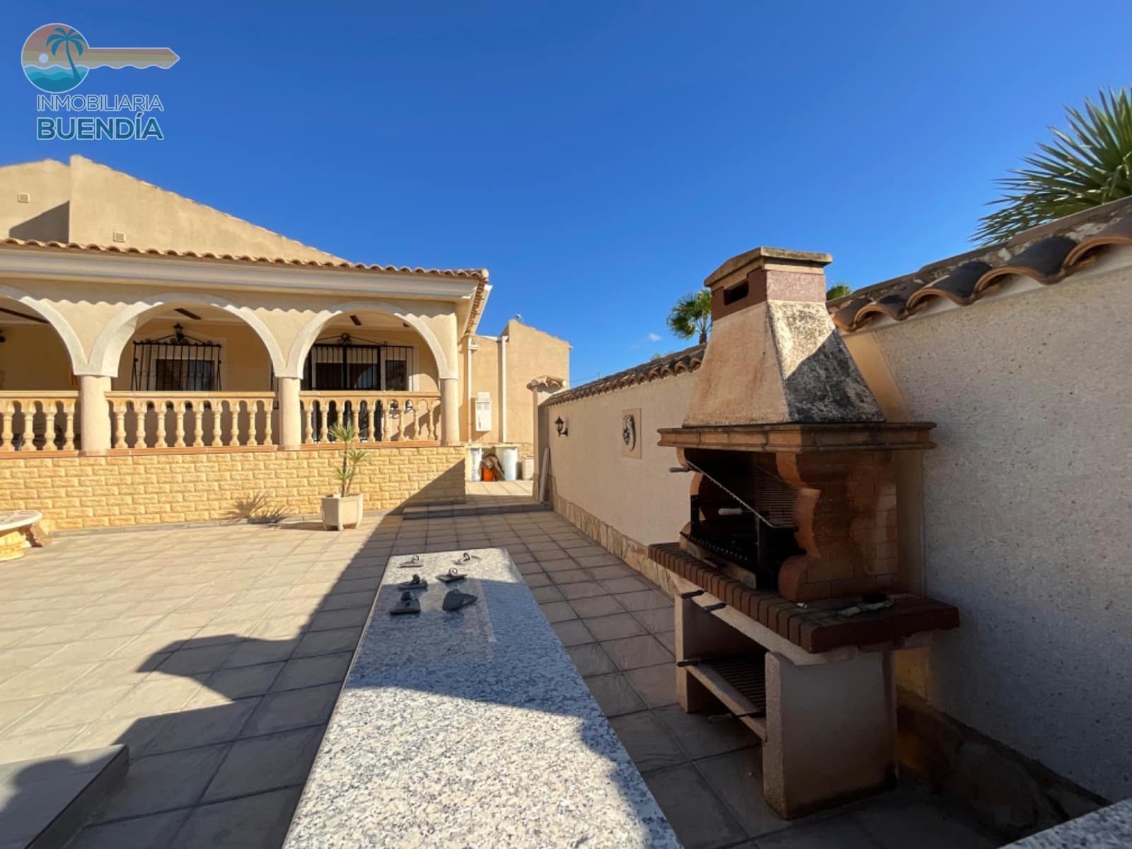 5 sovrum Villa till salu i Leiva med pool garage - 535 000 € (Ref: 9206550)