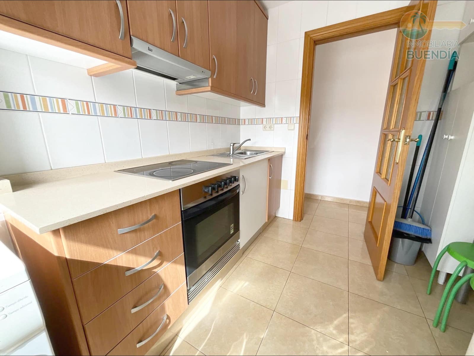 2 soveværelse Lejlighed til salg i Isla Plana med garage - € 172.000 (Ref: 9217475)