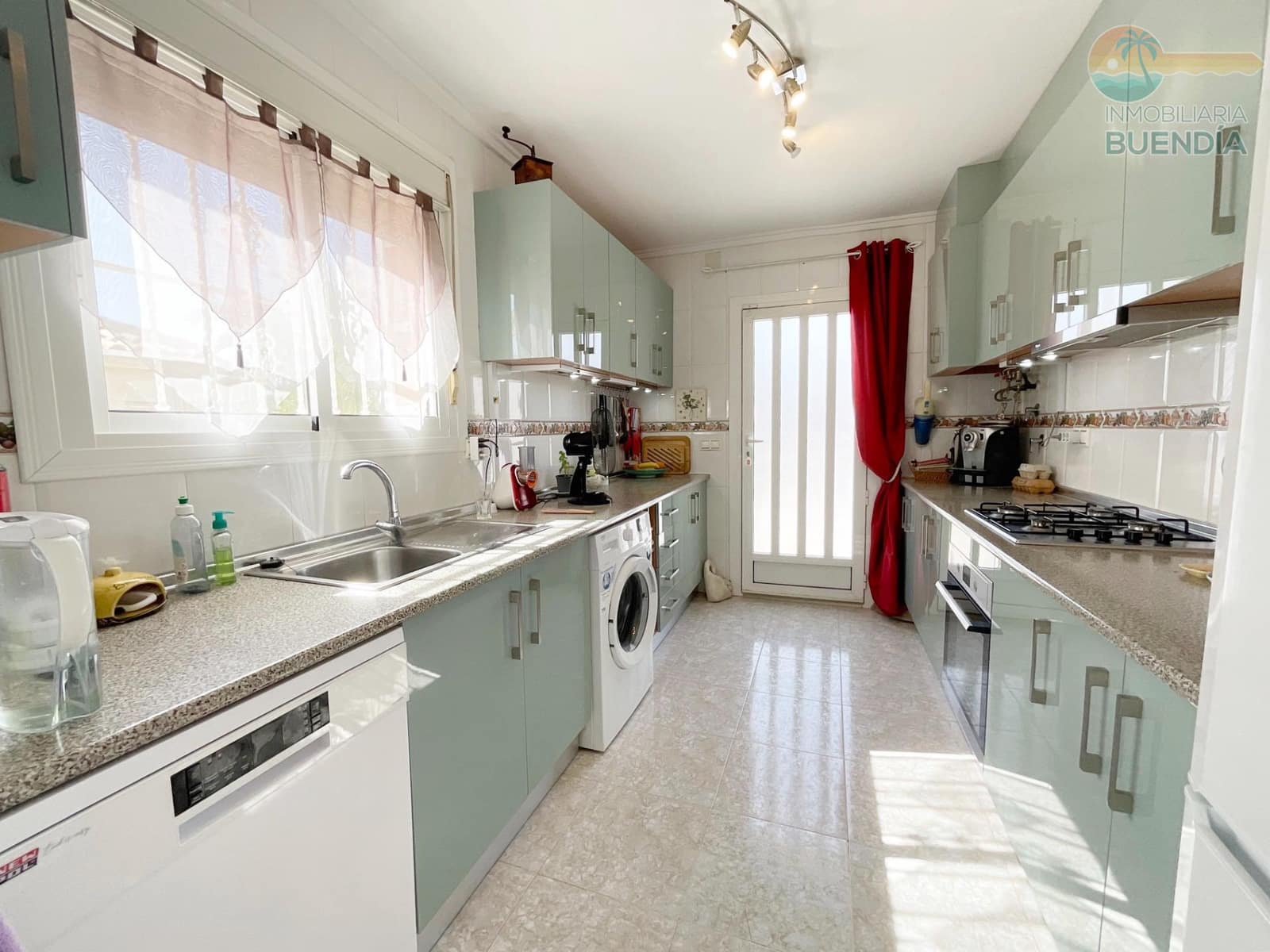 3 bedroom Villa for sale in Camposol with pool garage - € 329,900 (Ref: 9232657)