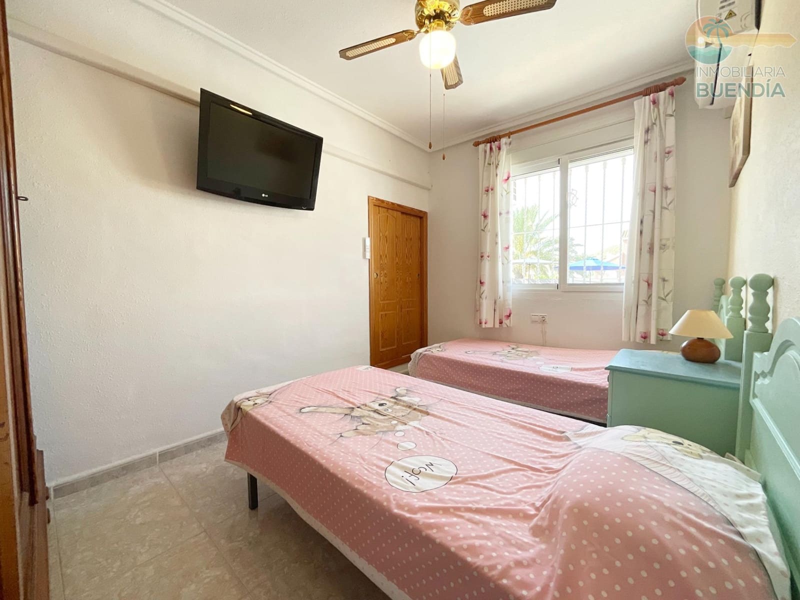 3 bedroom Villa for sale in Camposol with pool garage - € 329,900 (Ref: 9232657)